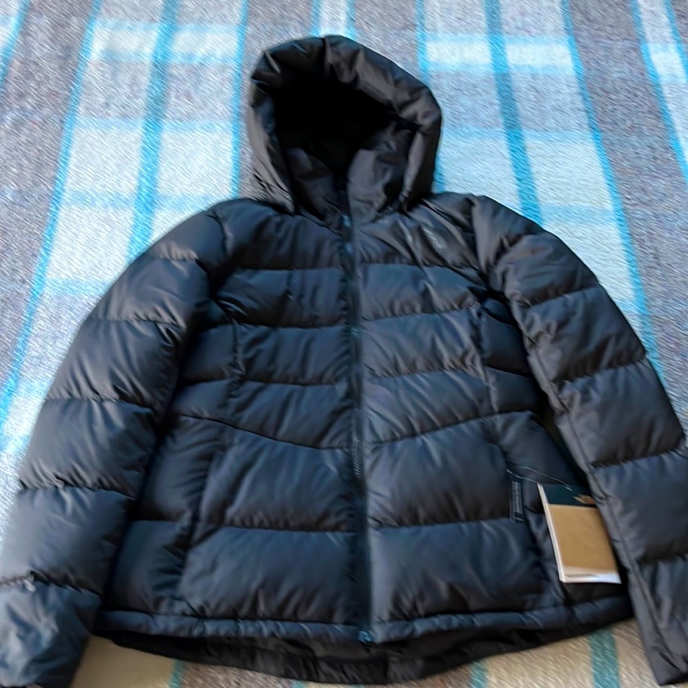 NWT Women’s M North Face Jacket